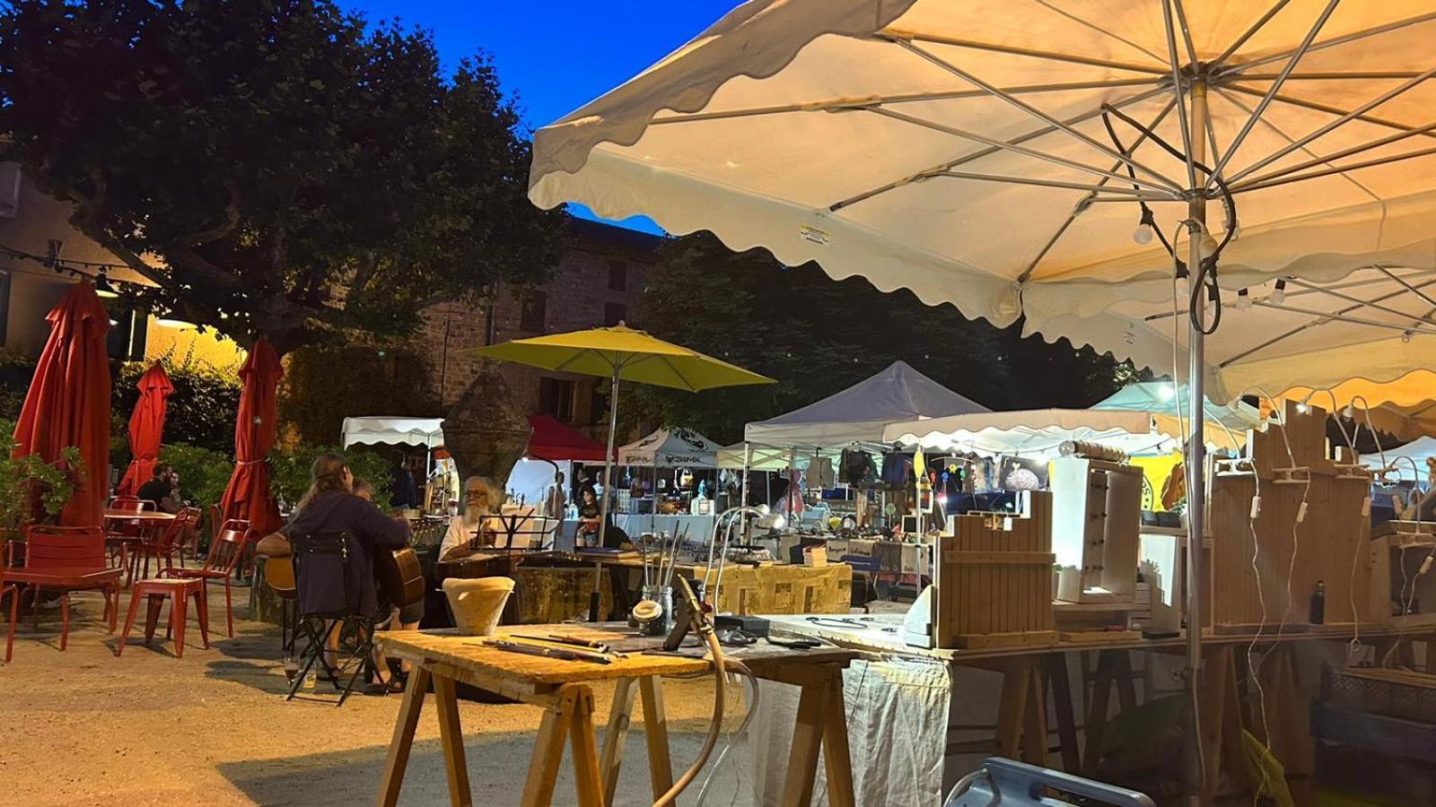 La Magnanerie Du Castanet Banne Exterior foto